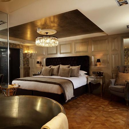 The Impeccable Pig Hotell Sedgefield Exteriör bild